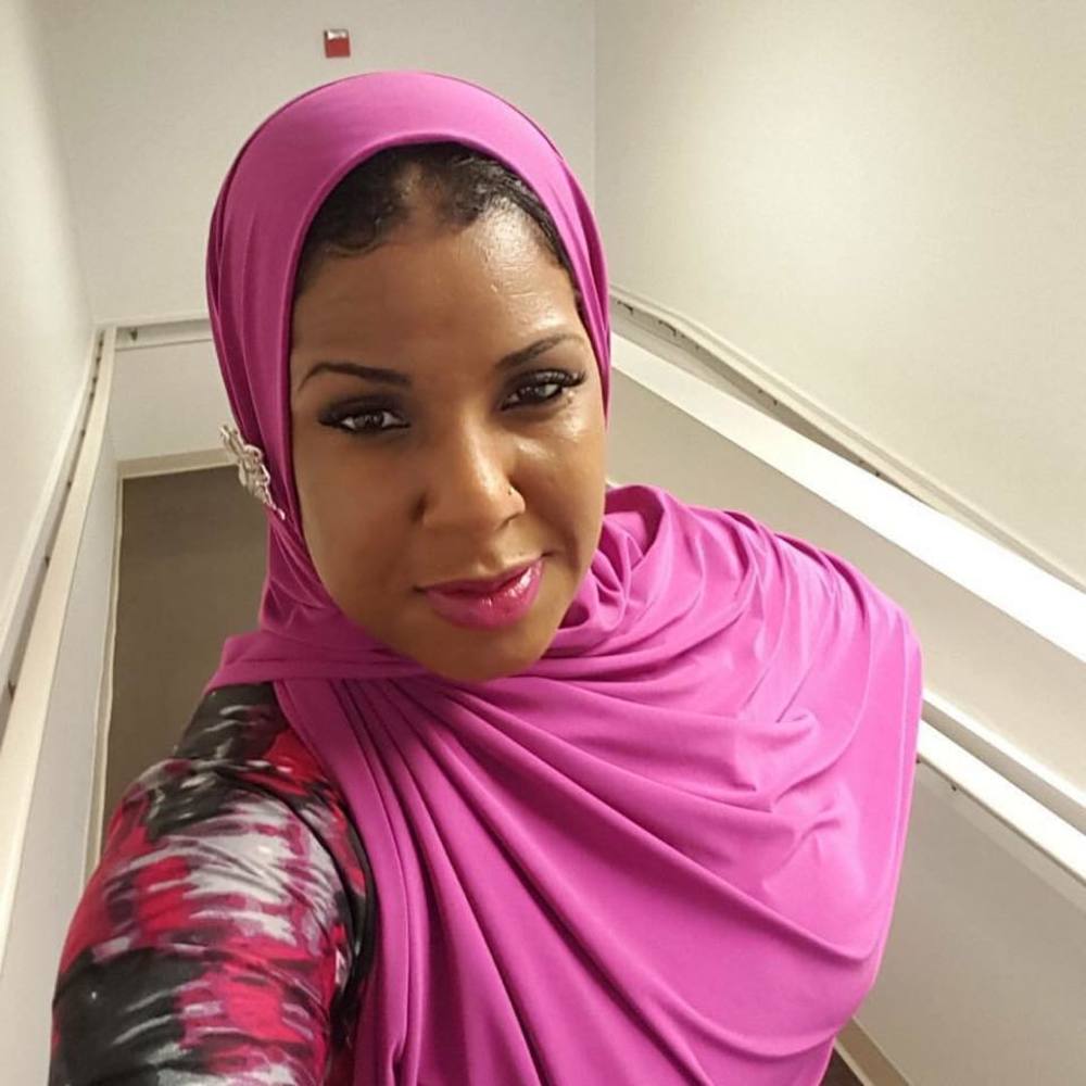 Meet your Posher, Jasmine